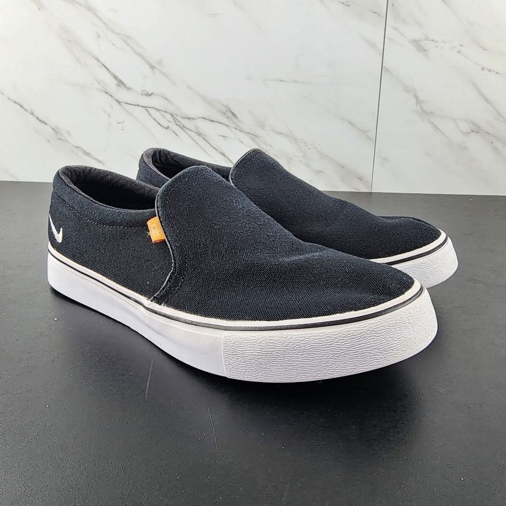 Nike Court Royale Black Slip-on Sneakers